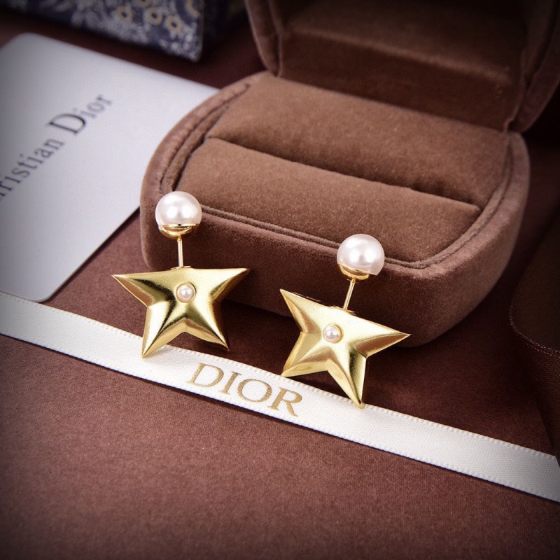 chr1st1an D10r earrings